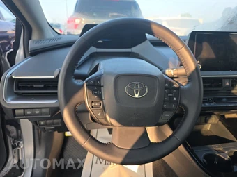2025 Toyota Prius LE - miniatura 10
