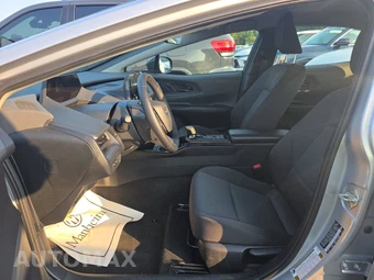 2025 Toyota Prius LE - miniatura 7