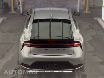 2025 Toyota Prius LE - miniatura 5