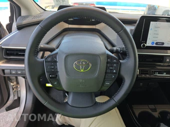 2025 Toyota Prius LE - miniatura 10