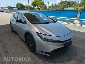 2025 Toyota Prius LE - miniatura 3