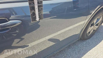2025 Toyota Prius LE - miniatura 19