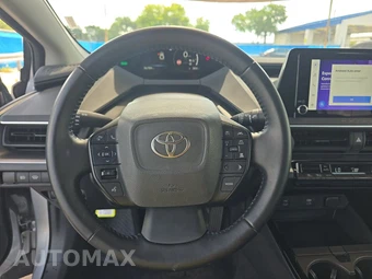 2025 Toyota Prius LE - miniatura 10