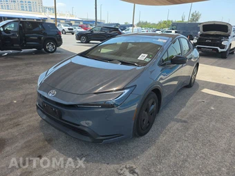 2025 Toyota Prius LE
