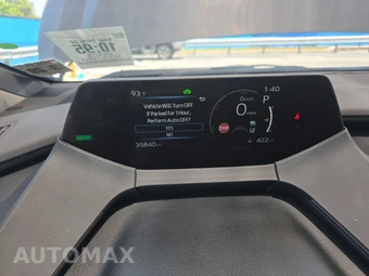 2025 Toyota Prius LE - miniatura 12
