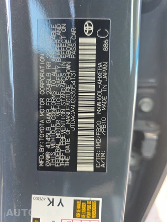 2025 Toyota Prius LE - miniatura 14