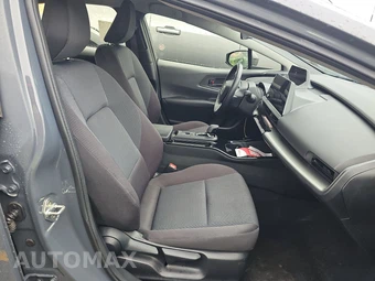 2025 Toyota Prius LE - miniatura 8