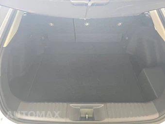 2025 Toyota Prius LE - miniatura 16