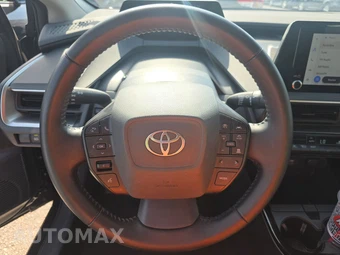 2025 Toyota Prius LE - miniatura 10