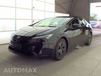 2025 Toyota Prius LE
