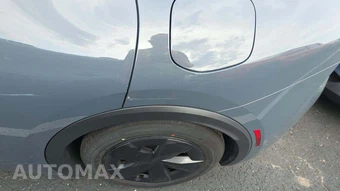 2025 Toyota Prius LE - miniatura 25