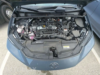 2025 Toyota Prius LE - miniatura 15