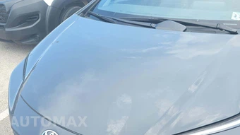 2025 Toyota Prius LE - miniatura 19