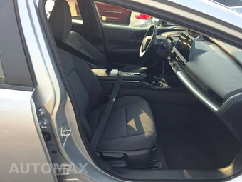 2025 Toyota Prius LE - miniatura 8