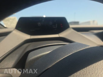 2025 Toyota Prius LE - miniatura 12