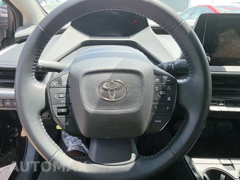 2025 Toyota Prius LE - miniatura 10