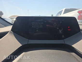 2025 Toyota Prius LE - miniatura 12