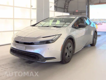 2025 Toyota Prius LE