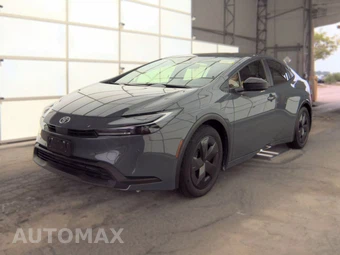 2025 Toyota Prius LE