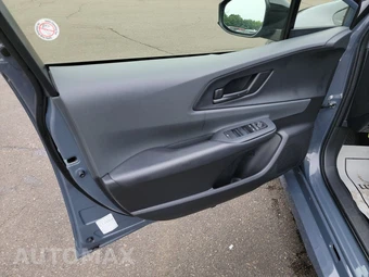 2025 Toyota Prius LE - miniatura 9