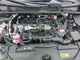 2025 Toyota Prius LE - miniatura 15
