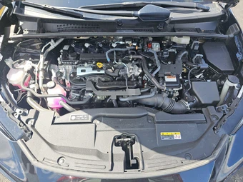 2025 Toyota Prius LE - miniatura 15