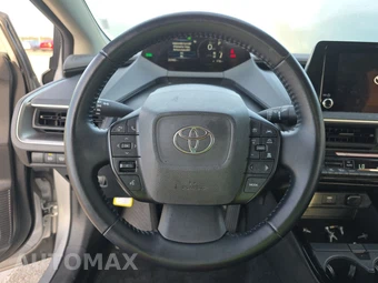 2025 Toyota Prius LE - miniatura 10