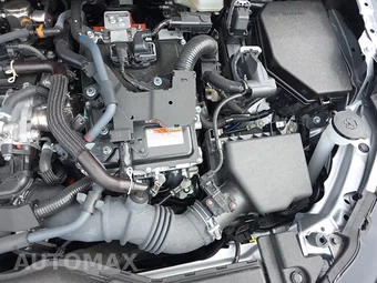 2025 Toyota Prius LE - miniatura 26