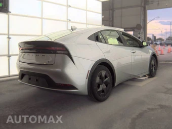 2025 Toyota Prius LE - miniatura 4