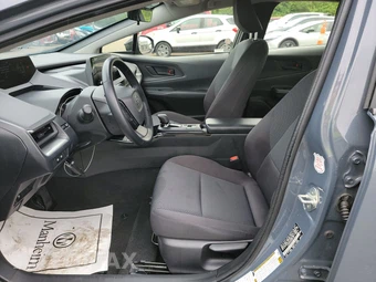 2025 Toyota Prius LE - miniatura 7
