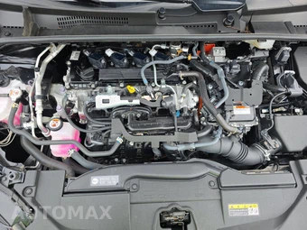2025 Toyota Prius LE - miniatura 15