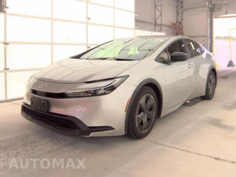2025 Toyota Prius LE