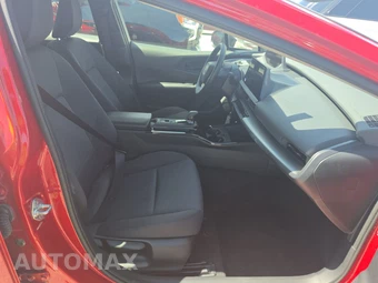 2025 Toyota Prius LE - miniatura 8