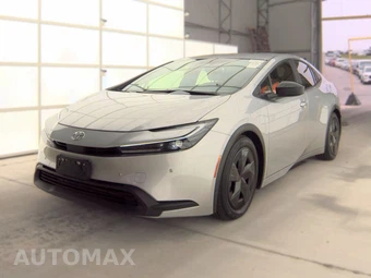 2025 Toyota Prius LE