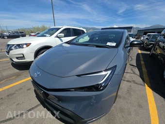 2025 Toyota Prius LE