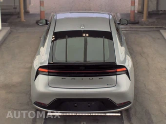 2025 Toyota Prius LE - miniatura 5