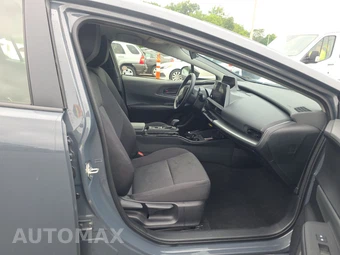 2025 Toyota Prius LE - miniatura 8