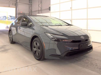 2025 Toyota Prius LE - miniatura 3