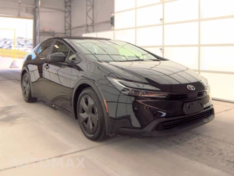 2025 Toyota Prius LE - miniatura 3