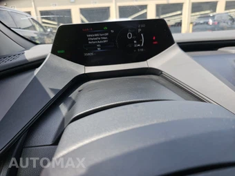 2025 Toyota Prius LE - miniatura 12
