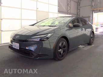 2025 Toyota Prius LE