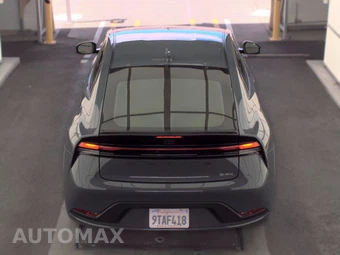 2025 Toyota Prius LE - miniatura 5