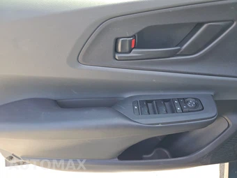 2025 Toyota Prius LE - miniatura 9