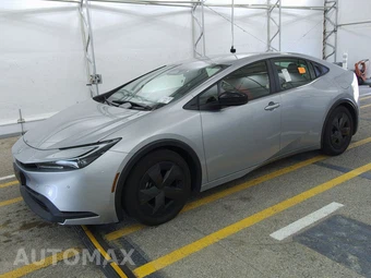 2025 Toyota Prius LE
