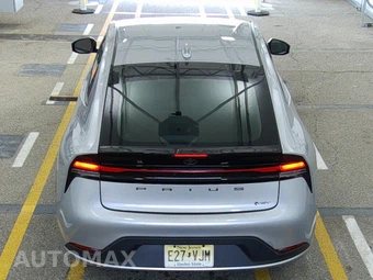 2025 Toyota Prius LE - miniatura 5