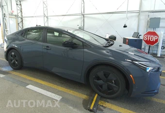 2025 Toyota Prius LE - miniatura 3