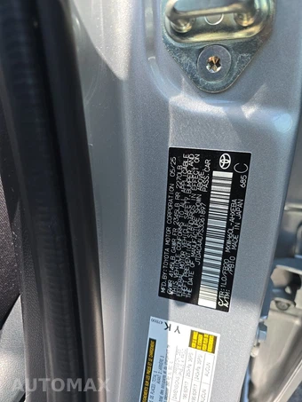 2025 Toyota Prius LE - miniatura 14