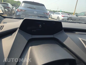 2025 Toyota Prius LE - miniatura 12