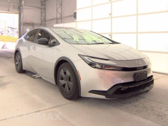 2025 Toyota Prius LE - miniatura 3