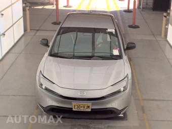 2025 Toyota Prius LE - miniatura 2